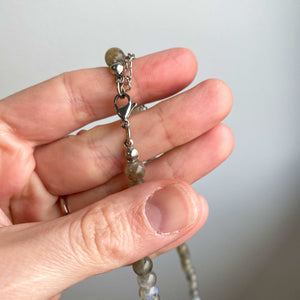 Collier en Labradorite (pierre de protection)