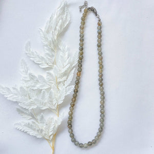 Collier en Labradorite (pierre de protection)