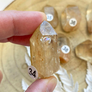 Pointe Citrine semi polie (abondance / joie)