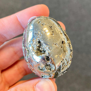 Oeuf en Pyrite - Taille moyenne (abondance / confiance)