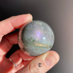 Sphère de Labradorite (protection) sphère [mes jolis cristaux]
