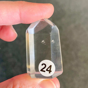 Pointe en Cristal de roche (amplificateur d'énergie / intuition)