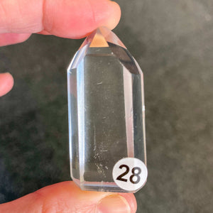 Pointe en Cristal de roche (amplificateur d'énergie / intuition)
