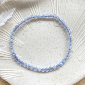 Bracelet facetté en Calcédoine bleue 4mm (communication / apaisement)
