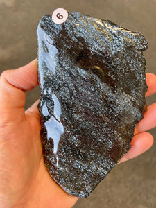 Grande Hématite spéculaire (effet miroir / clarté mentale / apaisement)