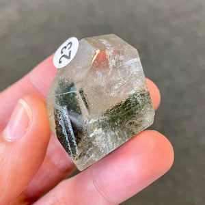 Quartz Lodolite (accès aux plans supérieurs et à ton Akasha)