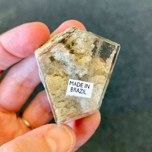 Quartz Lodolite (accès aux plans supérieurs et à ton Akasha)