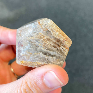 Quartz Lodolite (accès aux plans supérieurs et à ton Akasha)