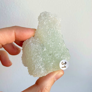 Fluorite verte brute cristallisée (lucidité / apaisement)