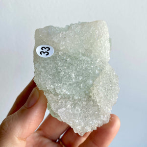 Fluorite verte brute cristallisée (lucidité / apaisement)