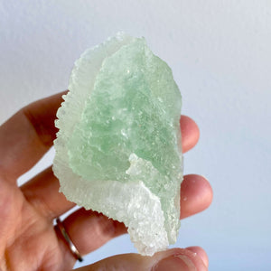 Fluorite verte brute cristallisée (lucidité / apaisement)