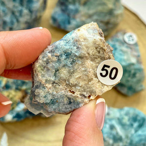 Fluorite bleue brute (concentration / créativité)