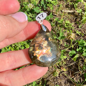 Pendentif Labradorite / Spectrolite (protection)