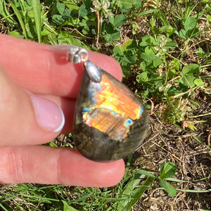 Pendentif Labradorite / Spectrolite (protection)
