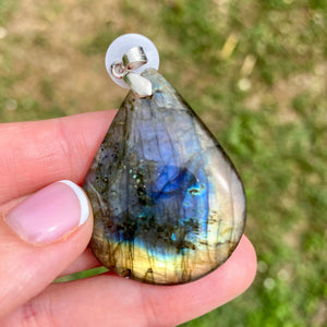Pendentif Labradorite / Spectrolite (protection)