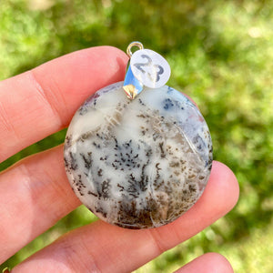Pendentif en Opale Dendritique (lâcher prise / équilibre émotionnel)