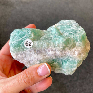 Fluorite verte brute (lucidité / apaisement)