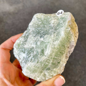 Fluorite verte brute (lucidité / apaisement)