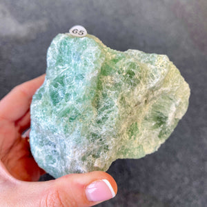 Fluorite verte brute (lucidité / apaisement)