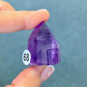 Petite pointe d'Améthyste fantôme