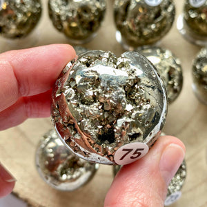 Sphère en Pyrite (abondance / confiance)