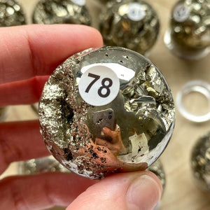 Sphère en Pyrite (abondance / confiance)