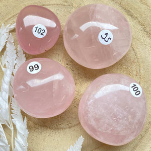 Galet de Quartz Rose (amour / apaisement)