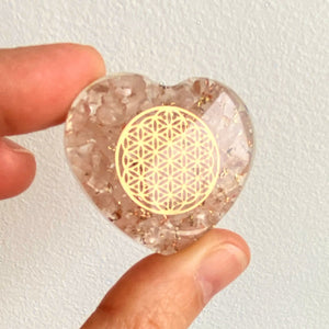 Coeur en orgonite et Quartz rose mineral boutique