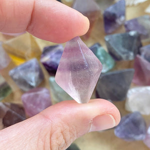 Fluorite Octaèdre brute (concentration / créativité) snow
