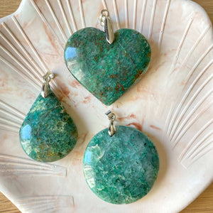 Pendentif en Chrysocolle (harmonie / équilibre les énergies féminines)