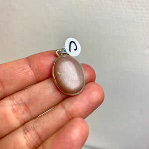 Pendentif Pierre de Lune serti argent (féminité / intuition) pendentif [mes jolis cristaux]
