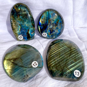 Bloc de Labradorite (pierre de protection) formes libres [mes jolis cristaux]