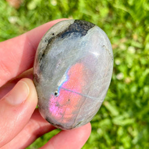 Galet de Labradorite sunset (pierre de protection) Galet [mes jolis cristaux]