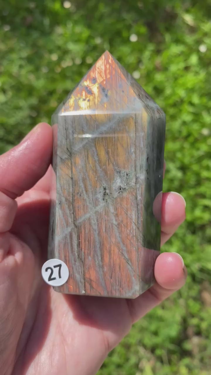 Pointe de Labradorite sunset (pierre de protection)