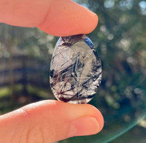 Quartz tourmaline foncé (alignement des corps énergétiques / équilibre) pierres roulées [mes jolis cristaux]