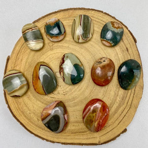 Galet Jaspe polychrome (joie / protection) Galet [mes jolis cristaux]