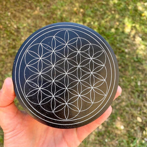 Boîte à pierre / bijoux ronde motif Fleur de Vie formes libres [mes jolis cristaux]