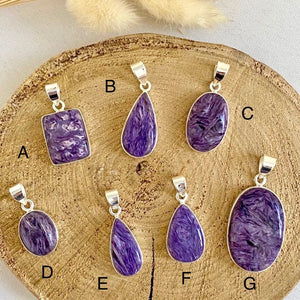 Pendentif Charoïte serti argent (transformation personnelle / sérénité) pendentif [mes jolis cristaux]