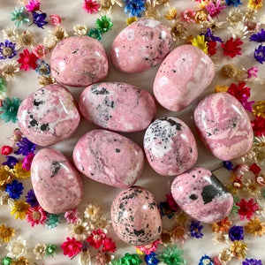 Rhodonite (pardonner et guérir vos blessures) pierres roulées [mes jolis cristaux]