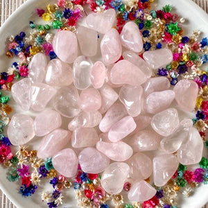 Quartz rose (amour / amitié / apaisement) pierres roulées [mes jolis cristaux]